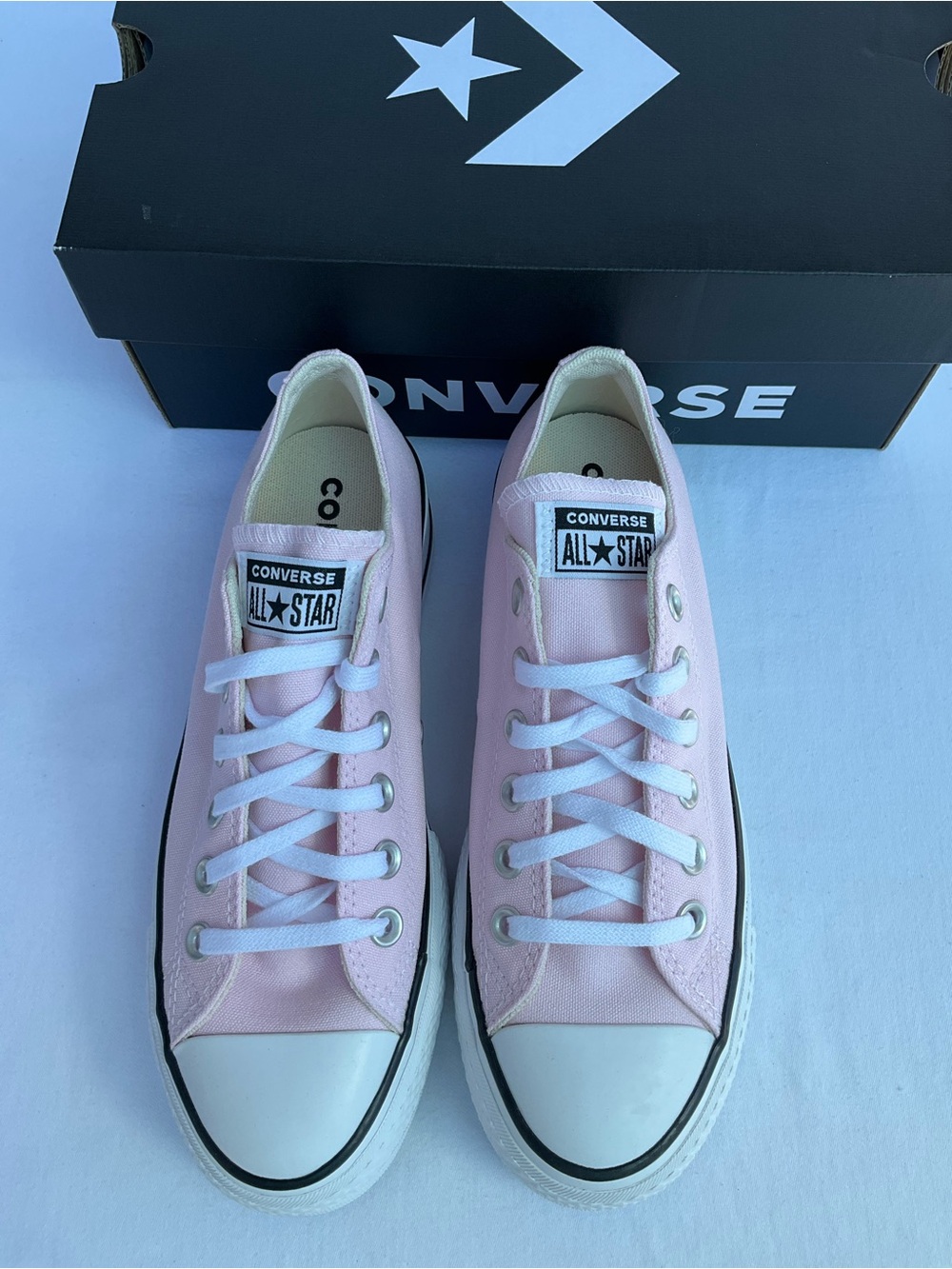 Converse Women’s CTAS Lift Platform Cavas Sugar Berry/White/Black Size 7